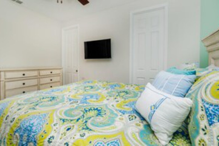 Room 35 of 42
