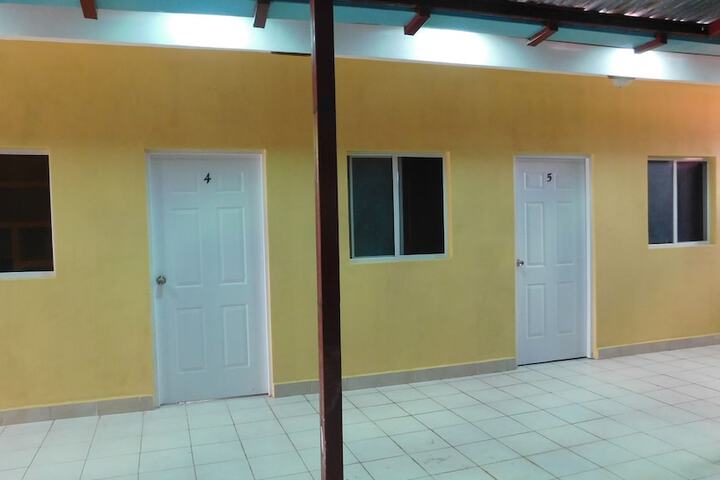 Room 6 of 59