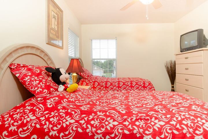 Room 5 of 27