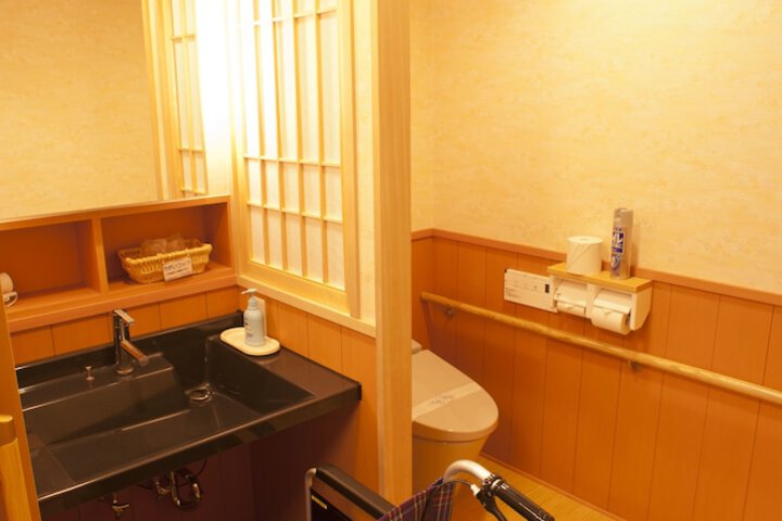 Room 9 of 58