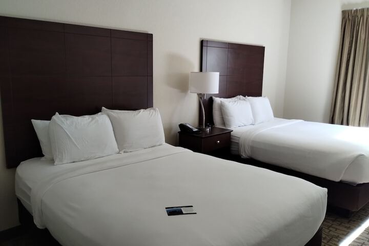 Room 9 of 46