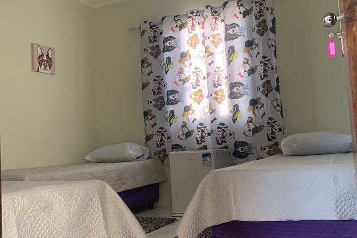 Room 5 of 6