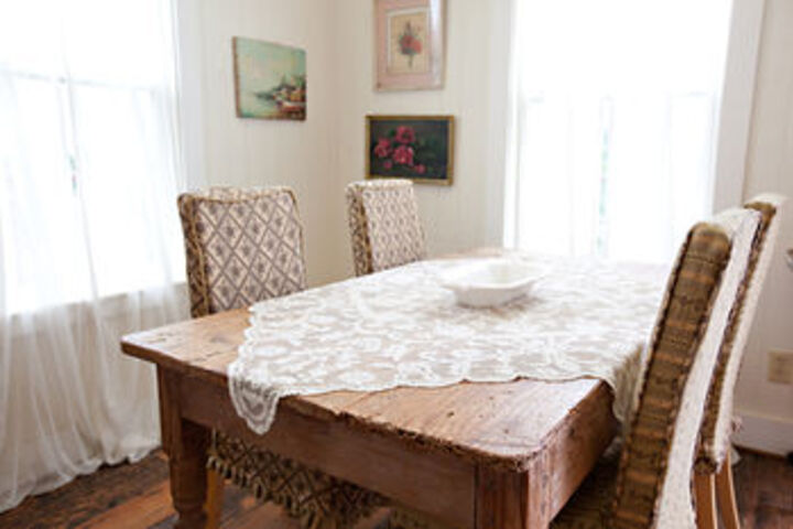 Dining 3 of 13