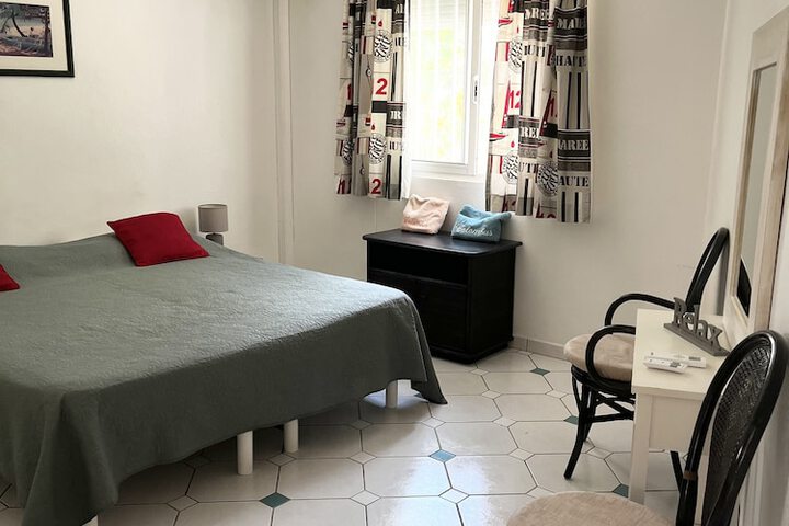 Room 22 of 196