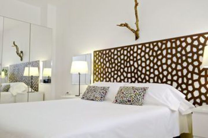 Room 29 of 102