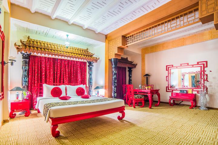 Room 48 of 120