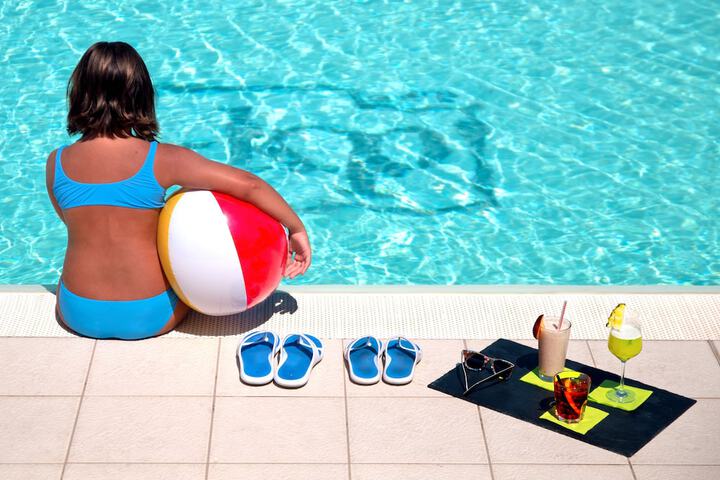 Pool 28 of 49