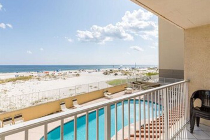 Clearwater 1c in Gulf Shores, AL