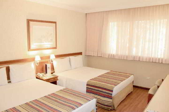 Room 2 of 8