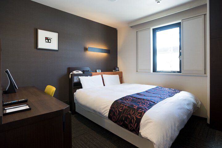 Room 8 of 59
