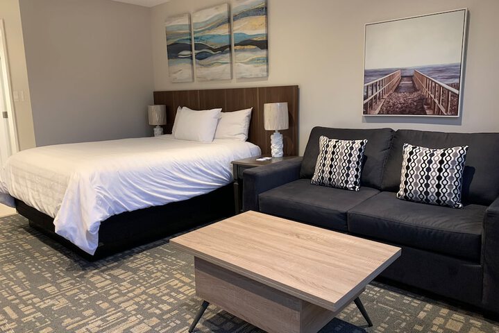 Room 5 of 70