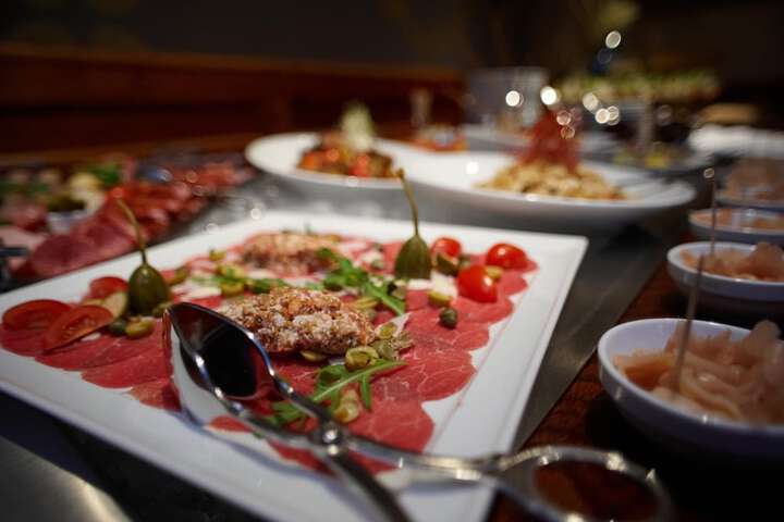 Dining 44 of 65