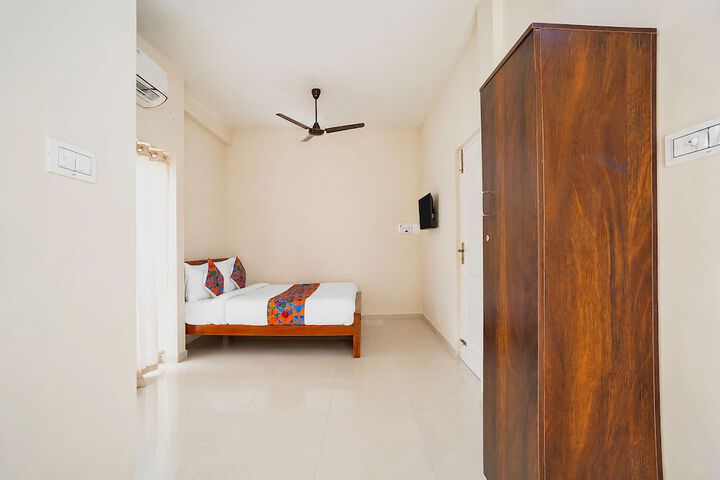 Room 19 of 31