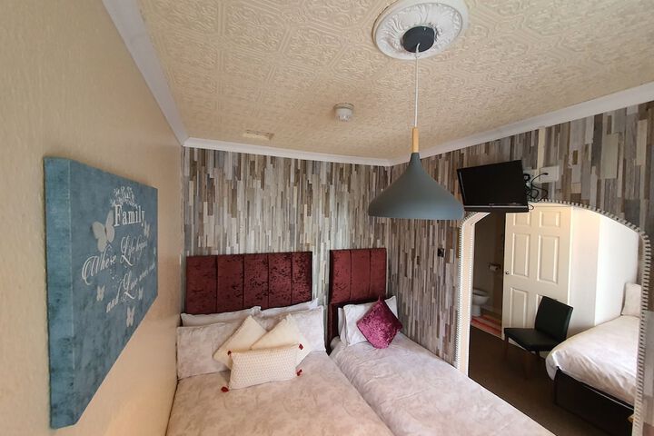 Room 44 of 97