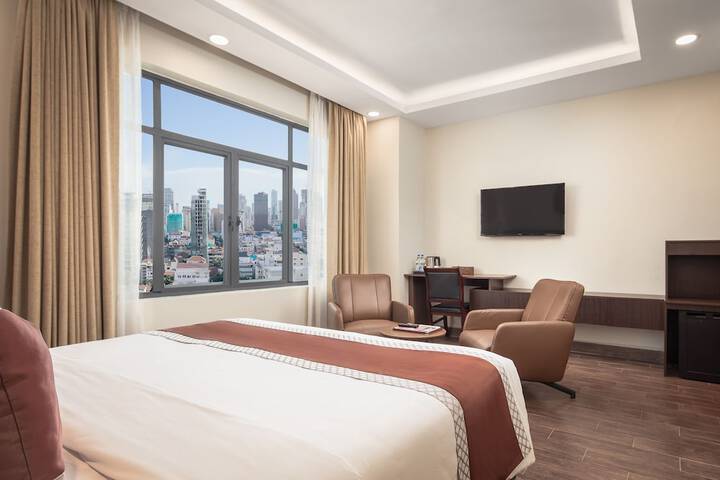 Room 15 of 78