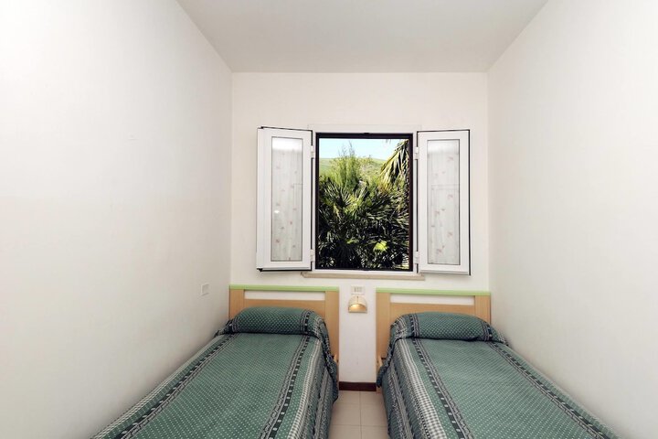 Room 3 of 19