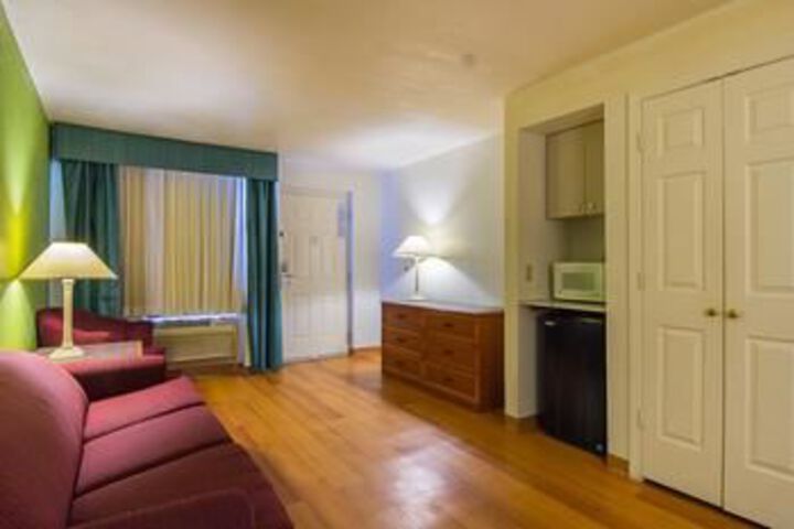 Suite Room