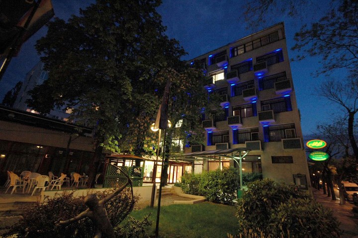 Hotel 60 of 75