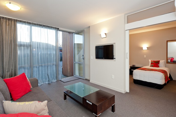 Room 29 of 65