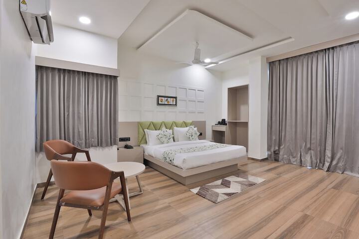 Room 29 of 45