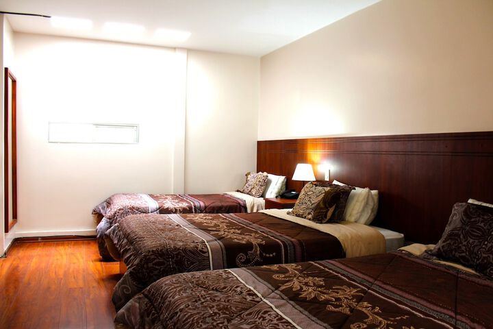Room 29 of 61