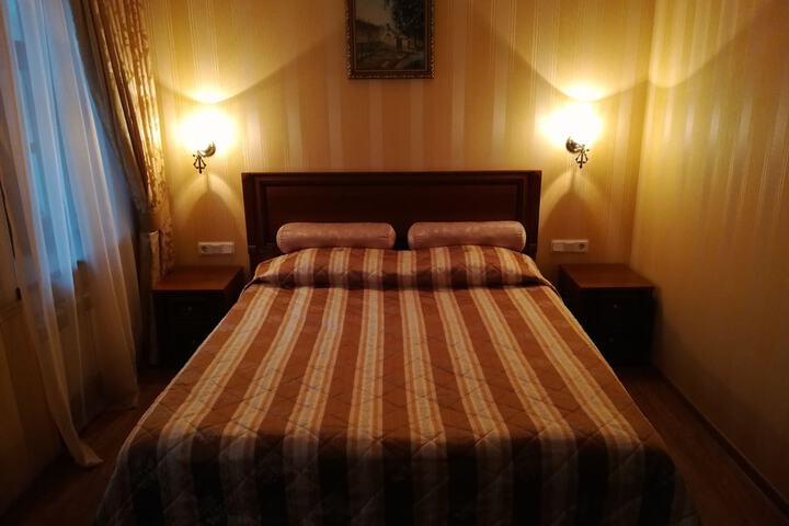 Room 18 of 36