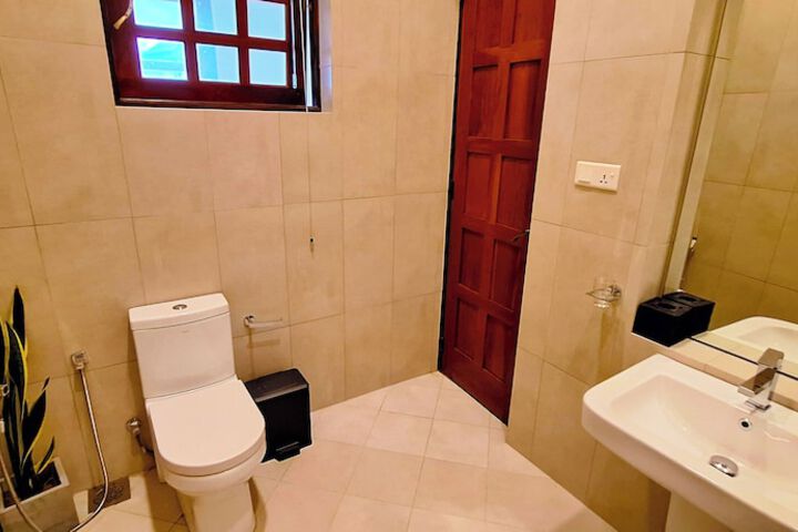 Room 44 of 55