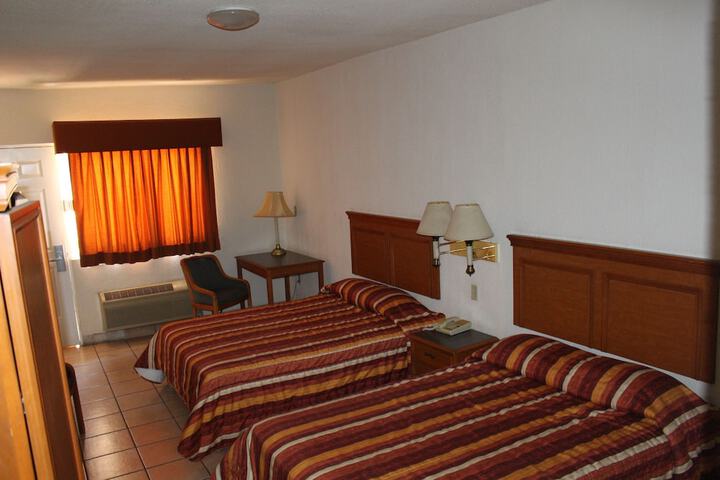 Room 12 of 46