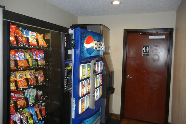 Snack bar