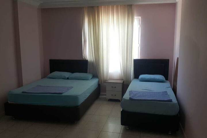 Room 11 of 11