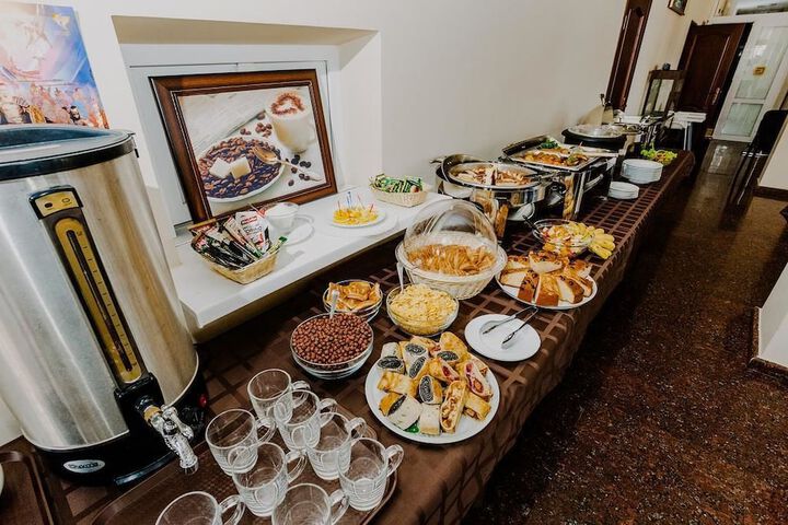 Dining Photos