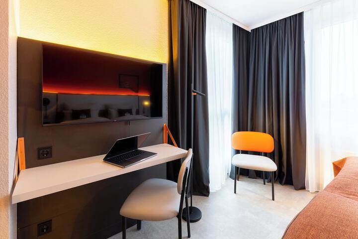 Room 40 of 110