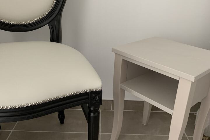 Room 8 of 29