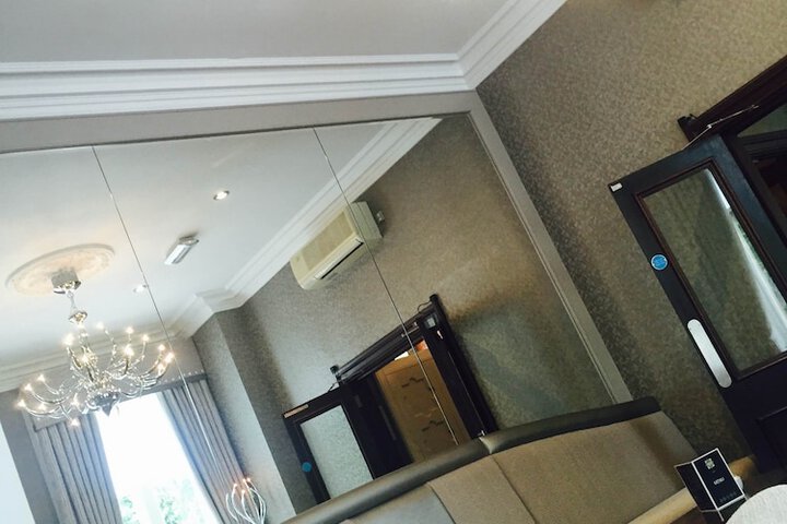 Lounge 59 of 71