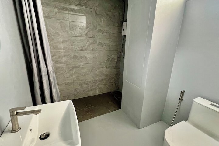 Room 43 of 66