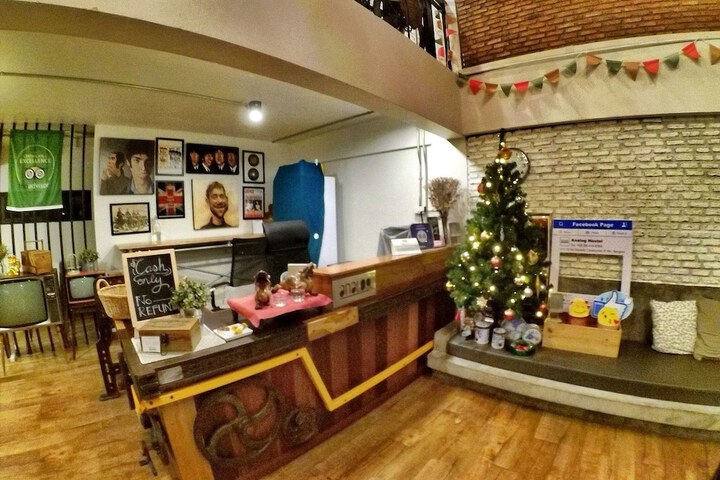 Check-in/Check-out Kiosk
