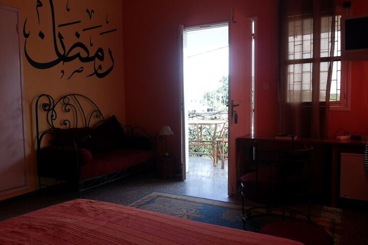 Room 9 of 69