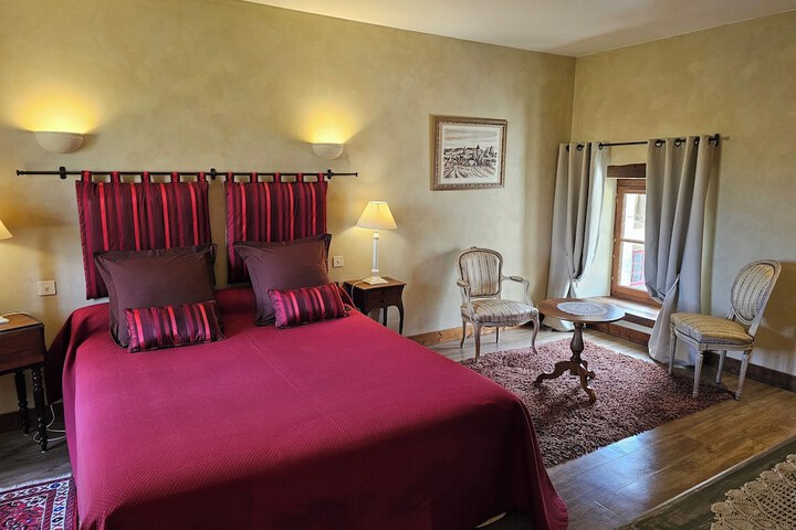 Room 15 of 60