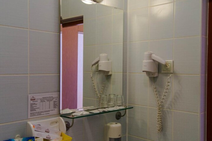 Room 40 of 54