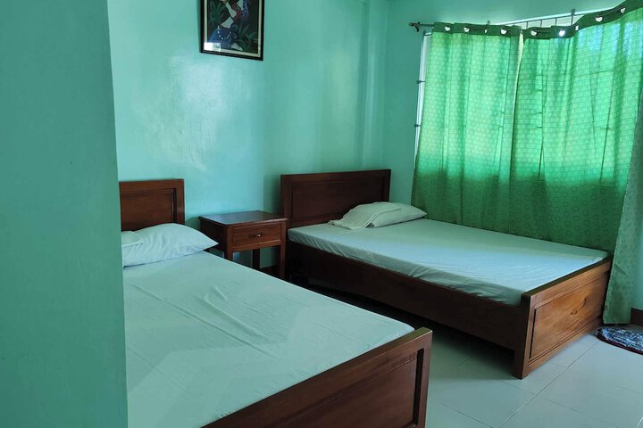Room 17 of 24