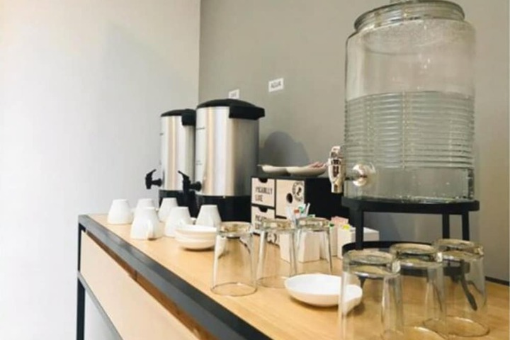 Breakfast/Coffee Service 52 of 64