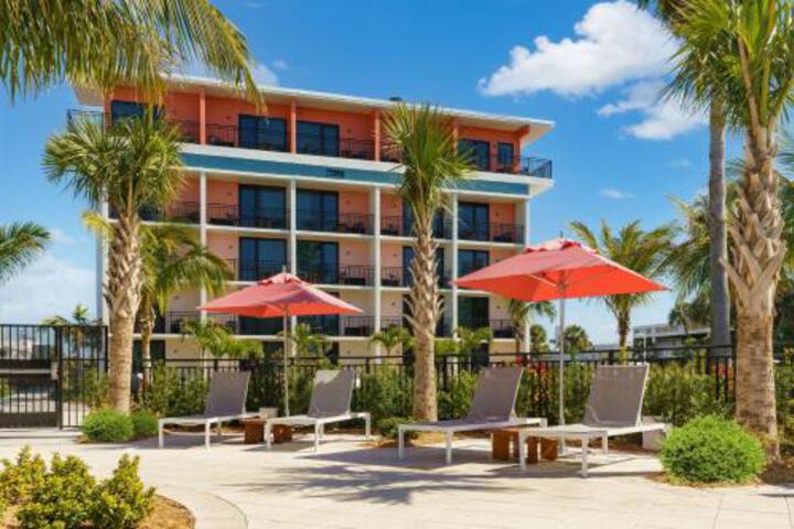 Hotel 21 of 41