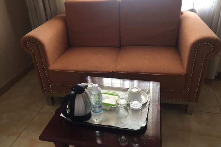 Room 12 of 111