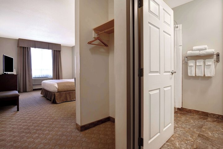 Room 19 of 52
