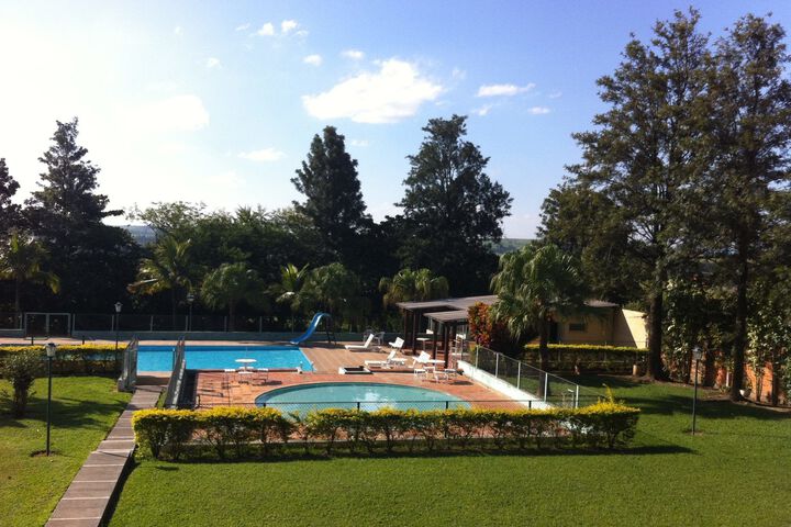 Pool 16 of 24