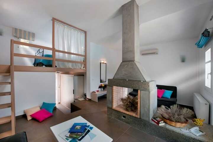 Room 7 of 35