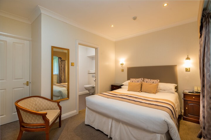 Room 7 of 20