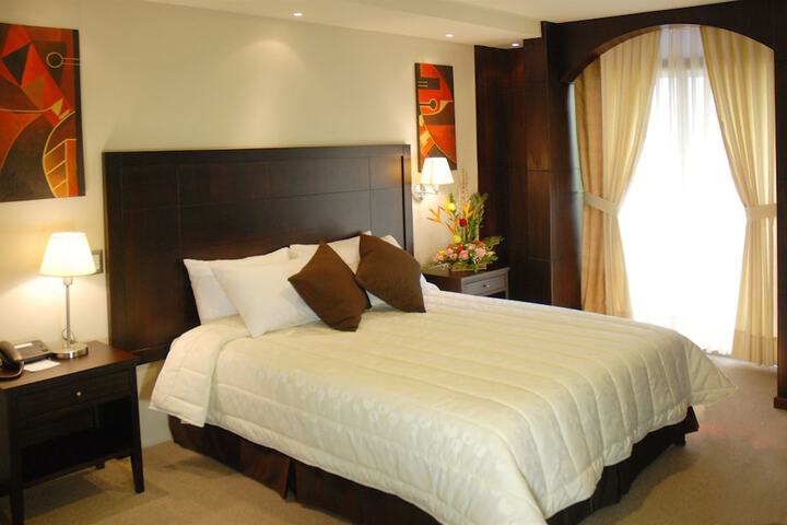 Room 9 of 62