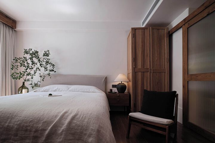 Room 13 of 67