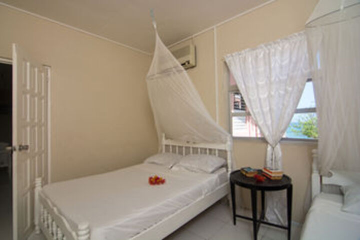 Room 30 of 40